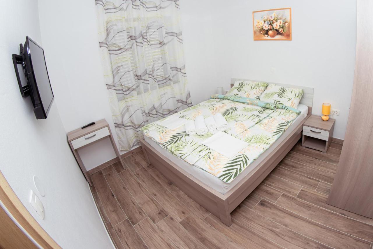 Apartmani Mijo, Biograd Na Moru Exterior photo