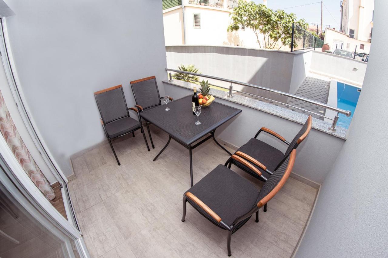 Apartmani Mijo, Biograd Na Moru Exterior photo