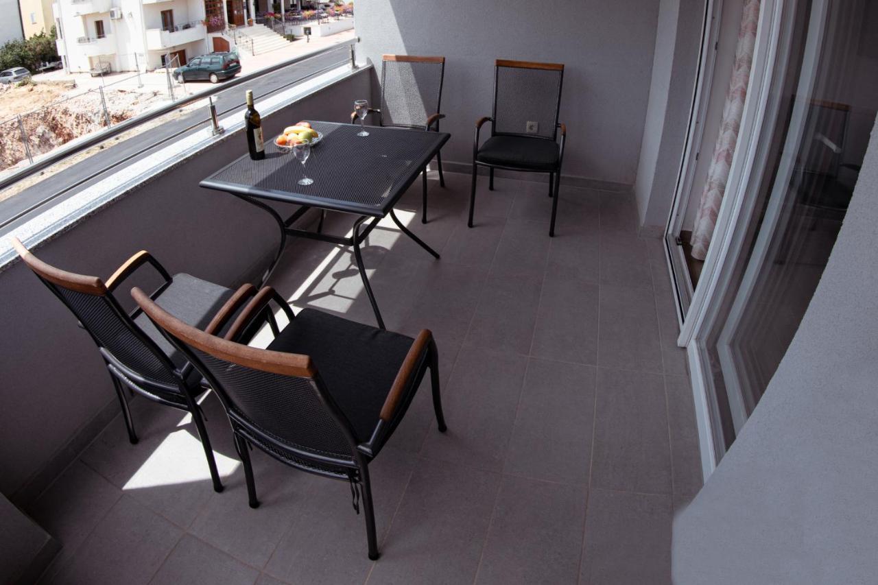 Apartmani Mijo, Biograd Na Moru Exterior photo