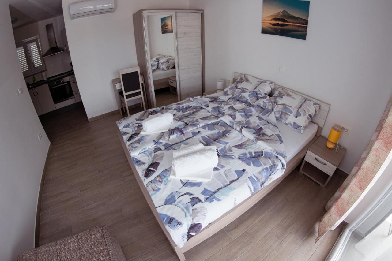 Apartmani Mijo, Biograd Na Moru Exterior photo